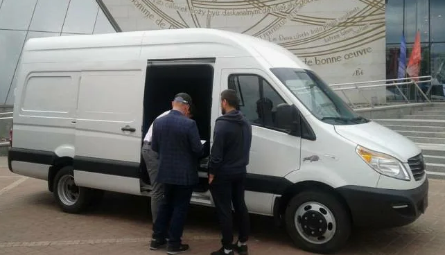 Грузовой фургон МАЗ-3650-22